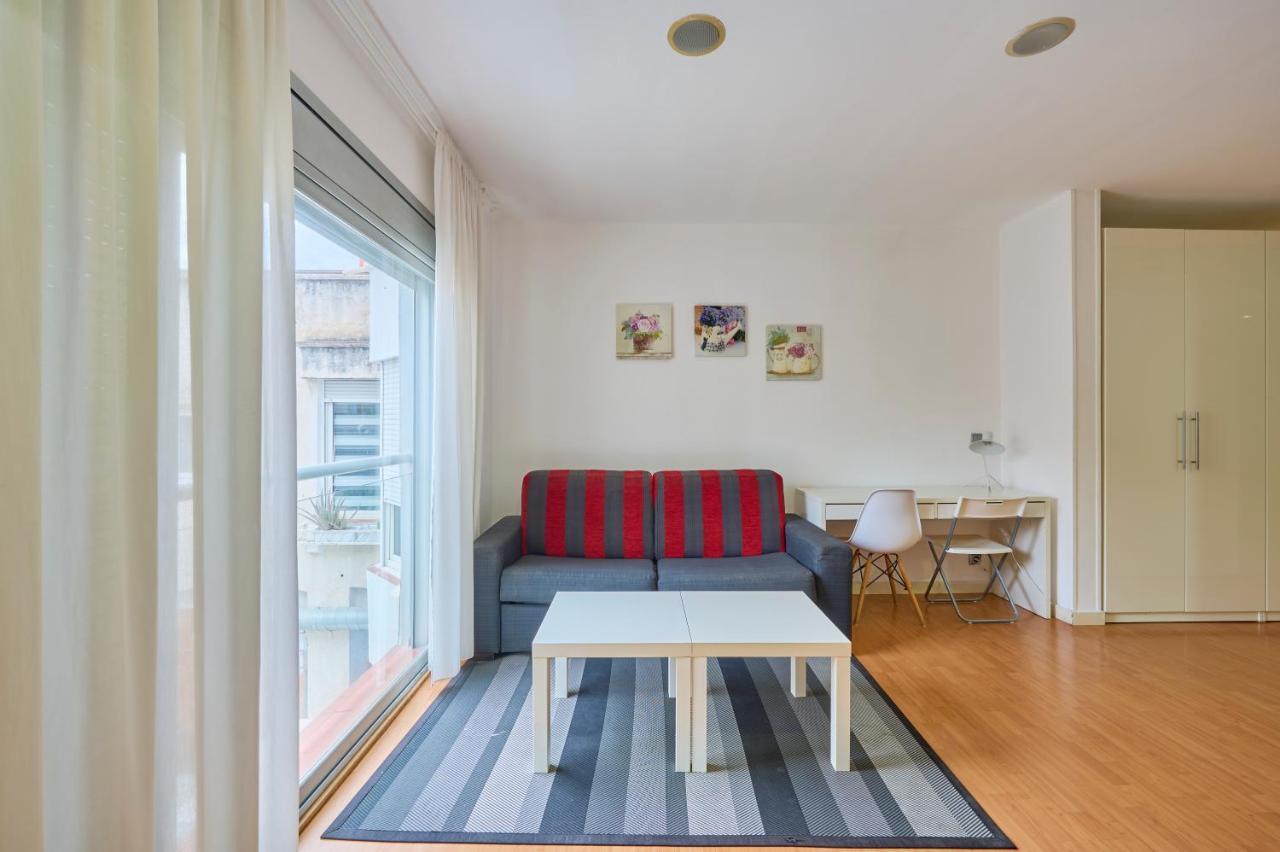 Precioso Loft En Badalona Centro Apartment ภายนอก รูปภาพ